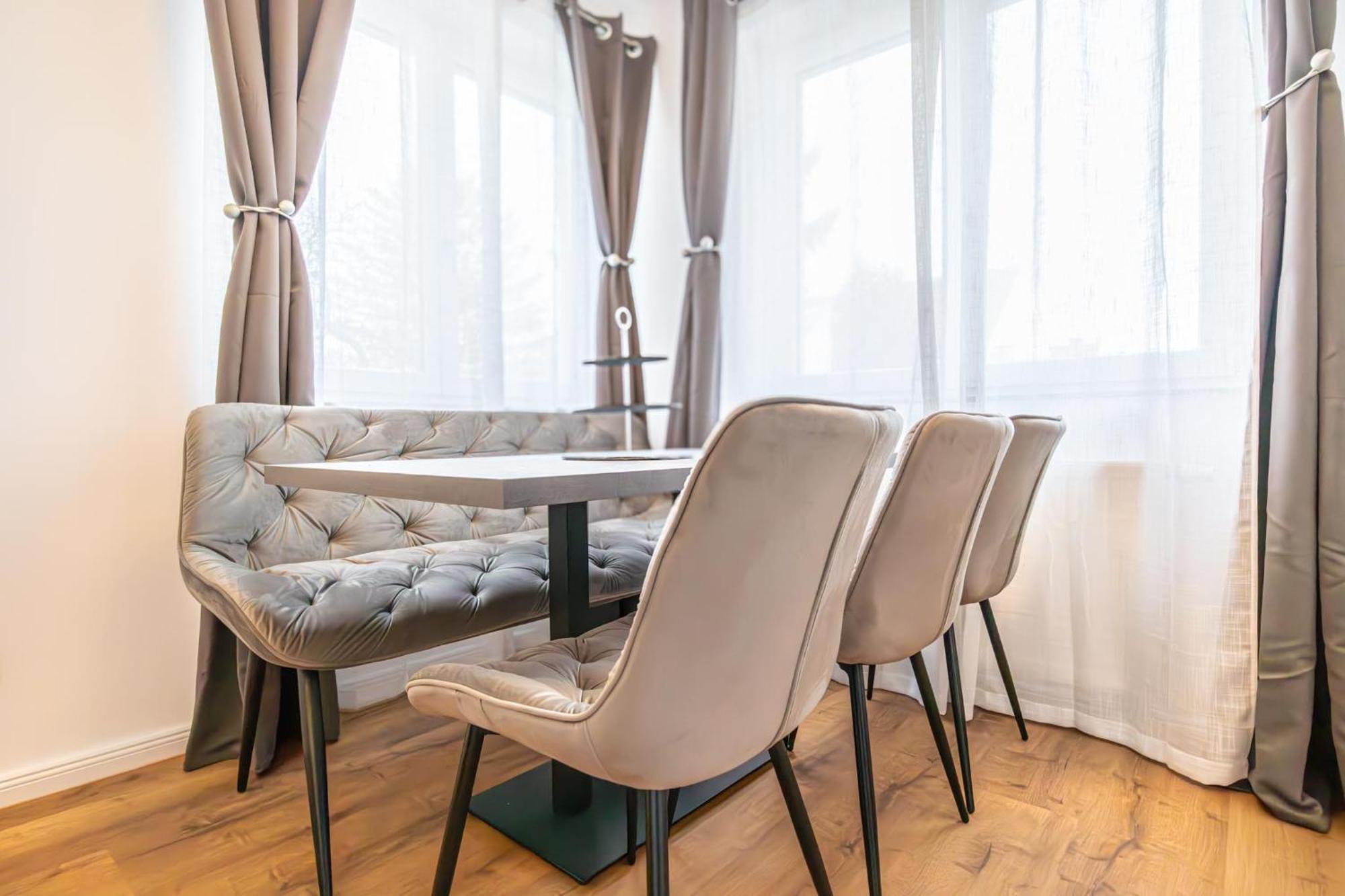 Charming 1Br And 1Lr Apt Modern Design Donaustadt Wien Eksteriør bilde