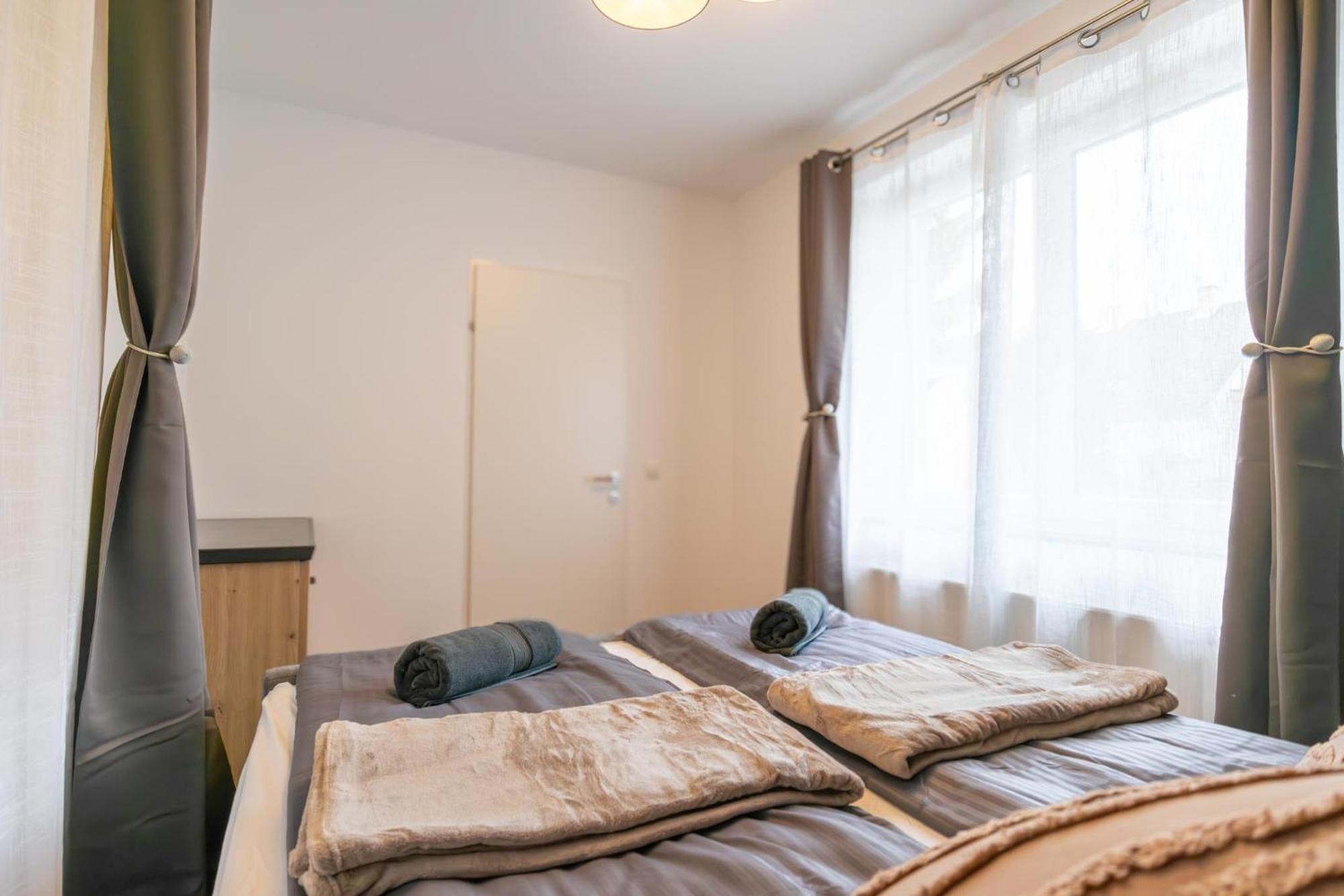 Charming 1Br And 1Lr Apt Modern Design Donaustadt Wien Eksteriør bilde