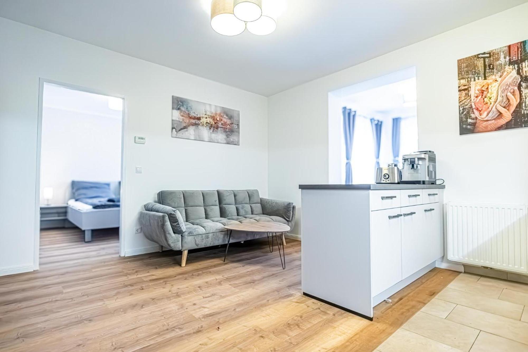 Charming 1Br And 1Lr Apt Modern Design Donaustadt Wien Eksteriør bilde