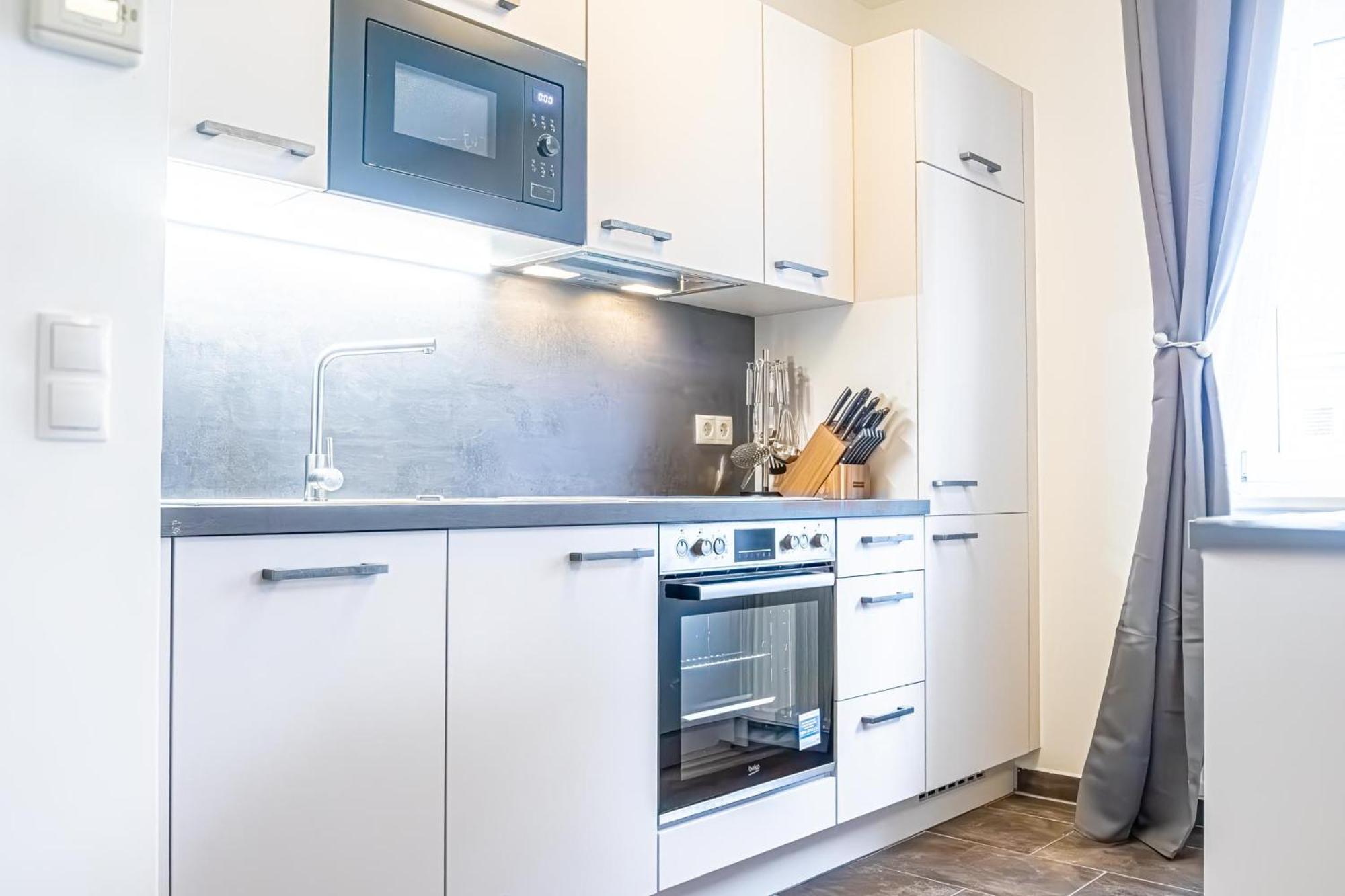 Charming 1Br And 1Lr Apt Modern Design Donaustadt Wien Eksteriør bilde